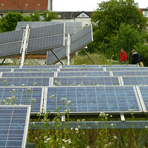 Grønt tag med solceller UFA Fabrik Berlin